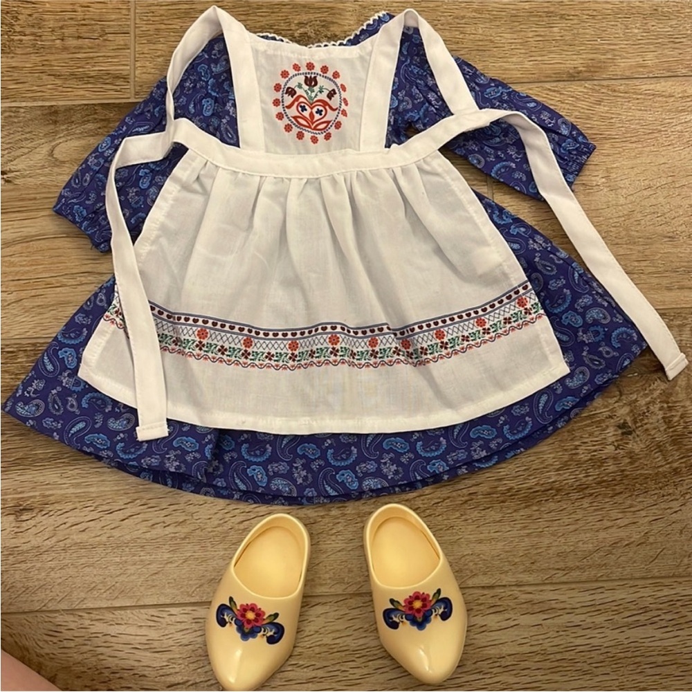 American Girl Kirsten Baking Outfit